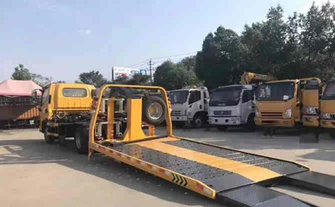 营口汽车中途维修案例